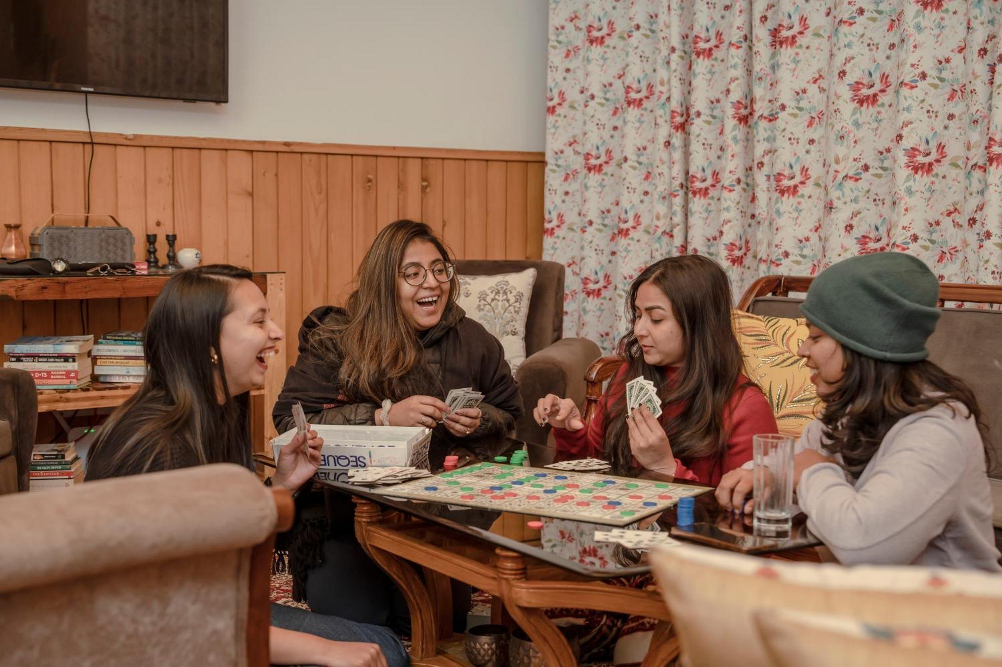 The Wooden Chalet, Manali Zewnętrze zdjęcie